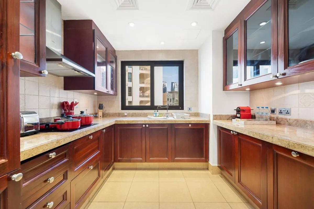 Burj Khalifa View Stay - Downtown Elegance - Chalethomes دبي شقة